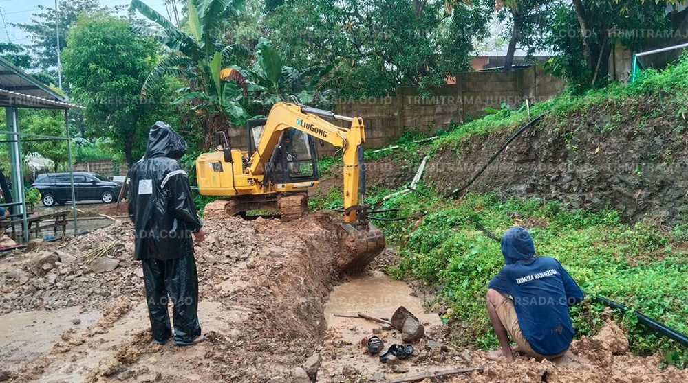 galian lubang box culvert menggunakan excavator